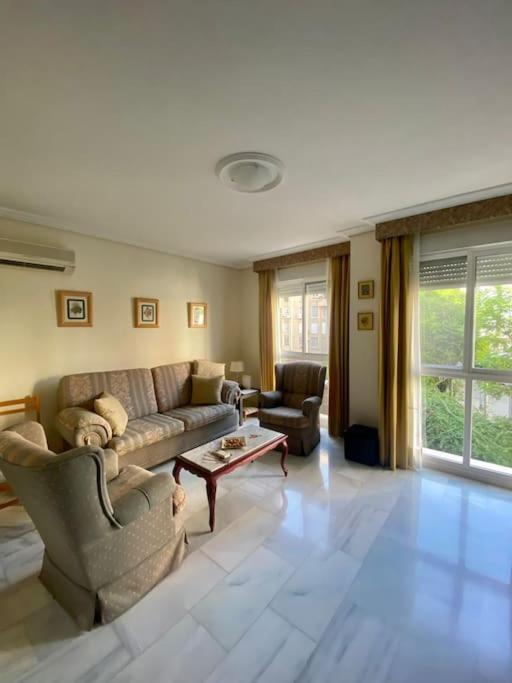 Rentalsevilla Luis De Morales 外观 照片
